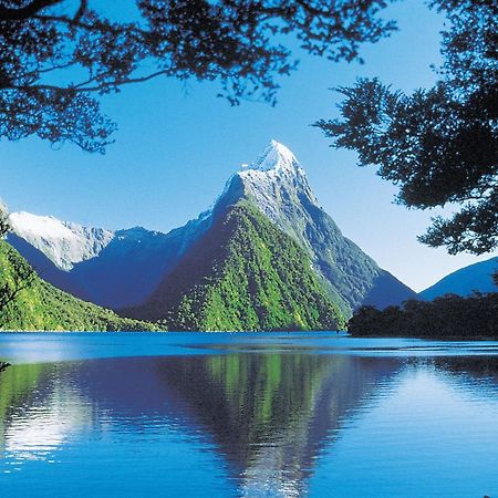 Bella Vista Motel Te Anau Dış mekan fotoğraf