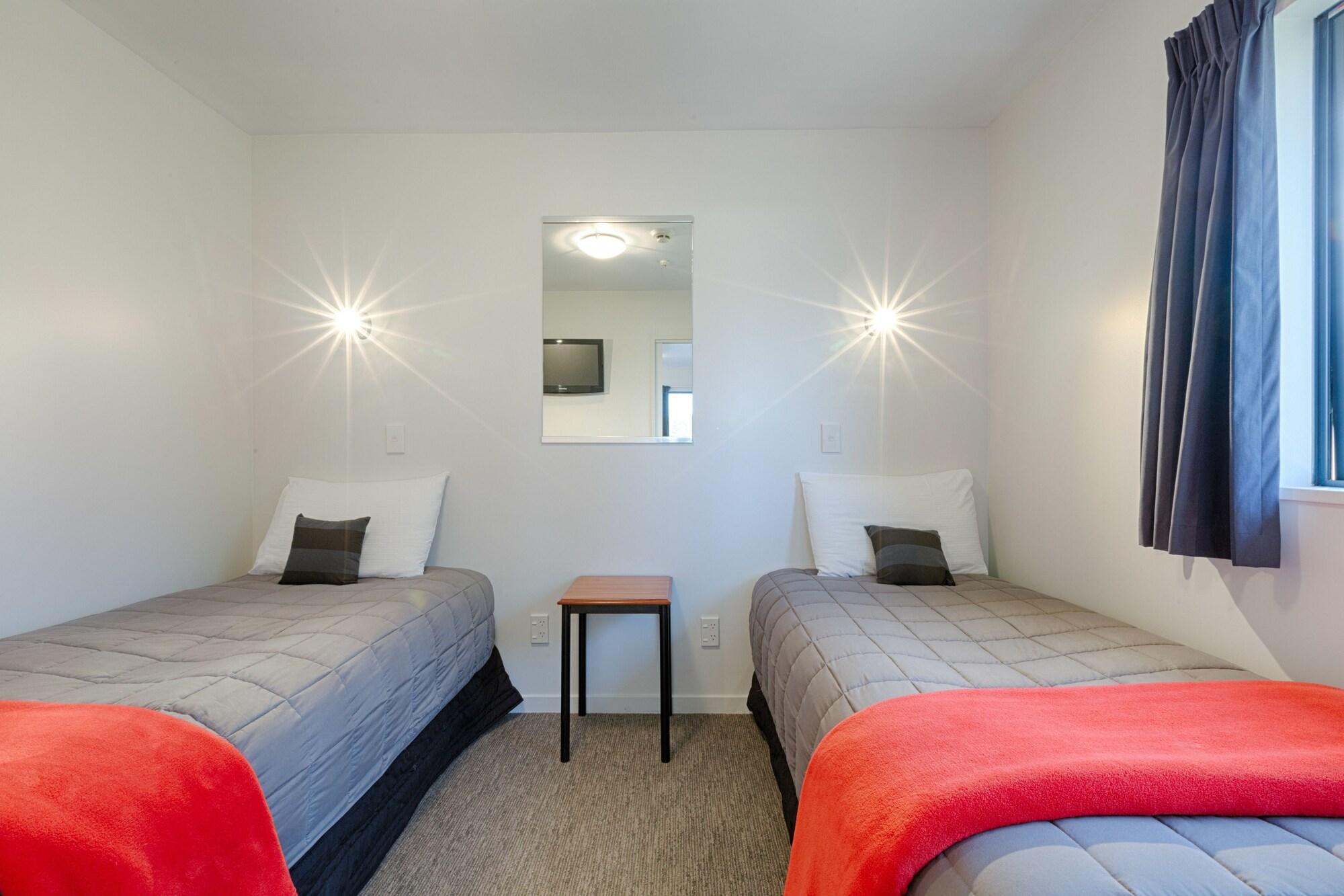 Bella Vista Motel Te Anau Dış mekan fotoğraf