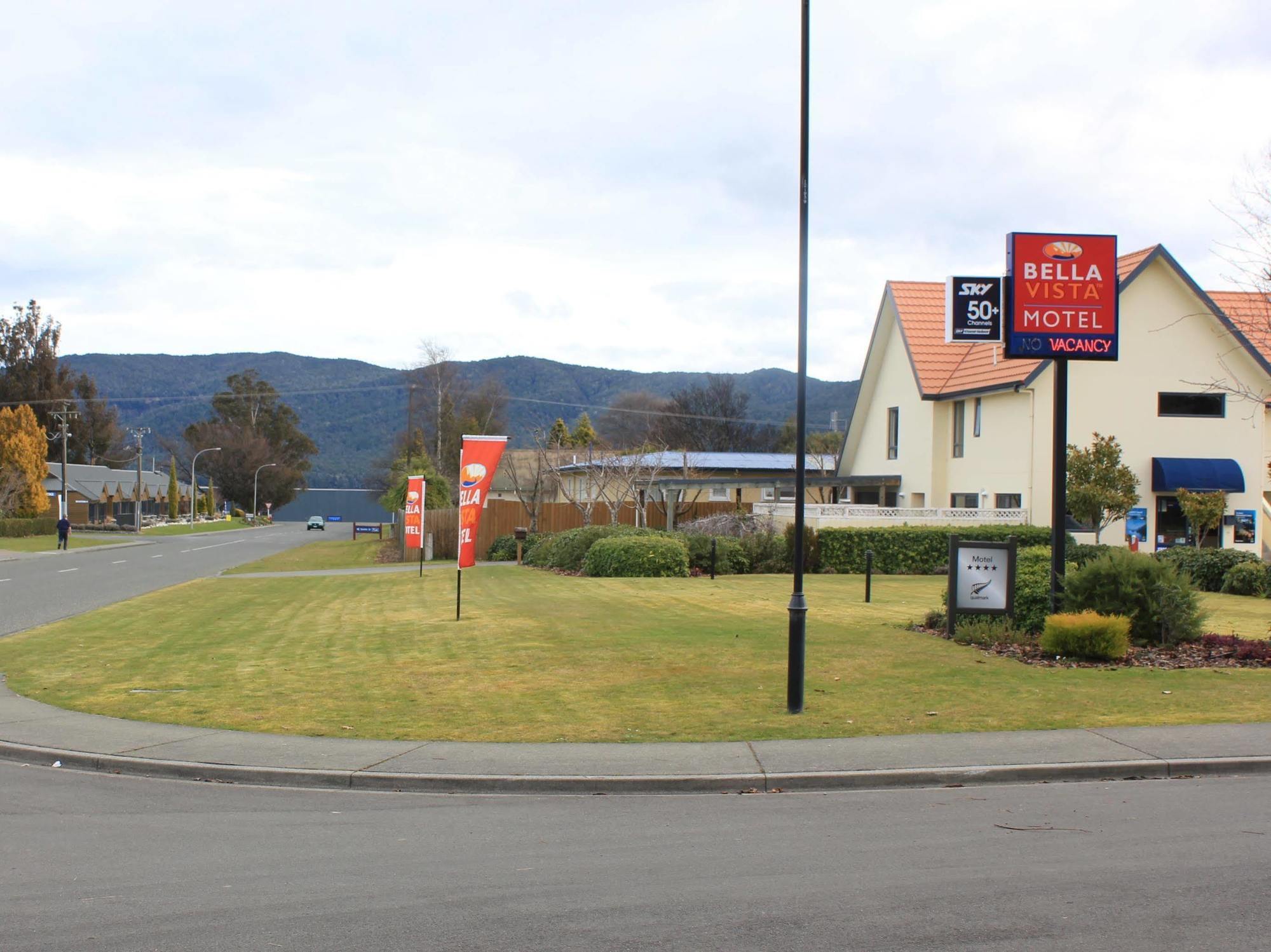 Bella Vista Motel Te Anau Dış mekan fotoğraf