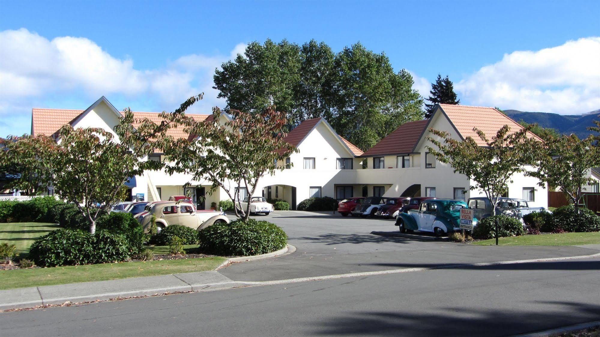 Bella Vista Motel Te Anau Dış mekan fotoğraf