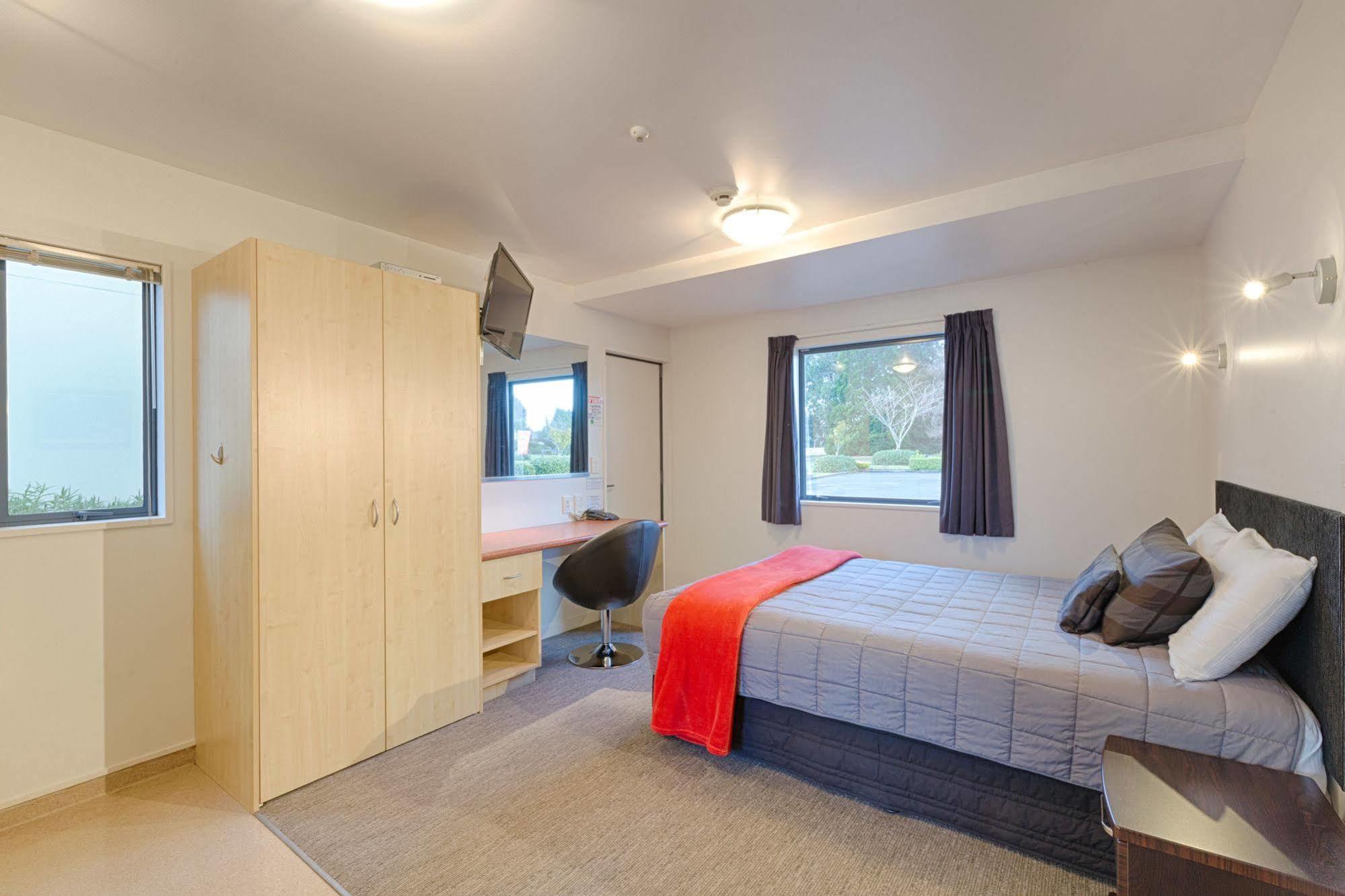 Bella Vista Motel Te Anau Dış mekan fotoğraf