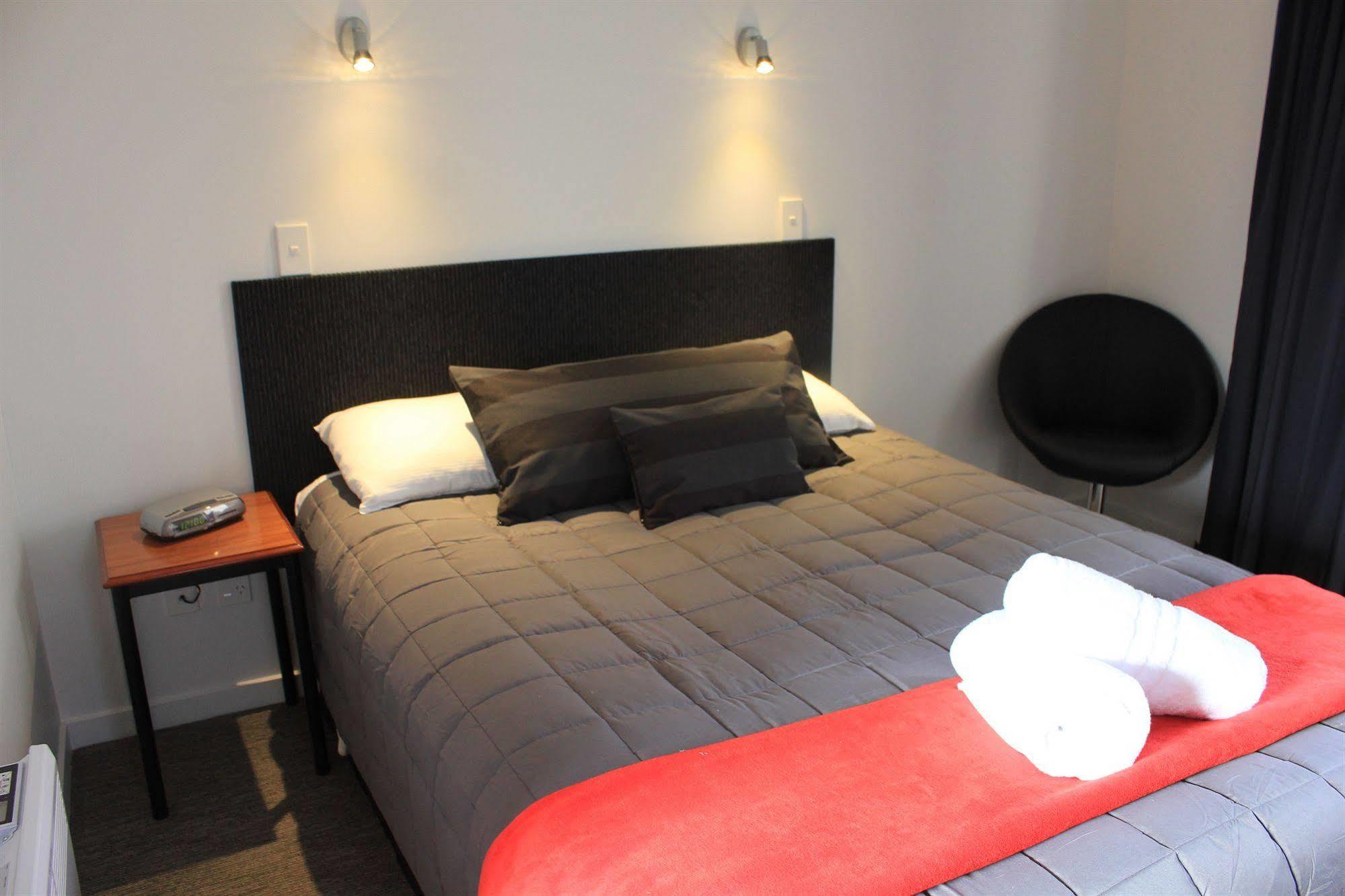 Bella Vista Motel Te Anau Dış mekan fotoğraf
